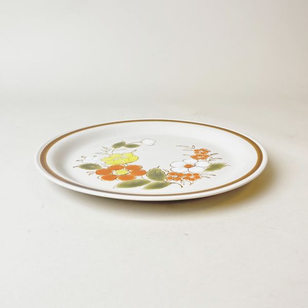 紅黃白花陶瓷圓盤 