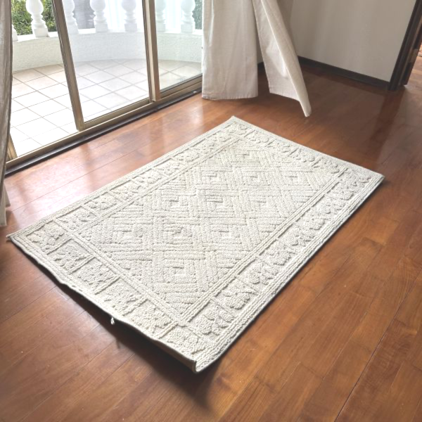 乳白立體織紋地毯 