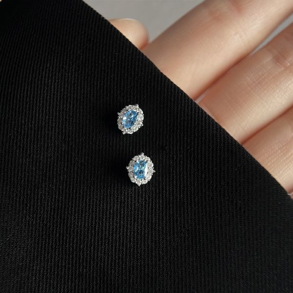 925銀針 微鑲水藍鋯石耳環 