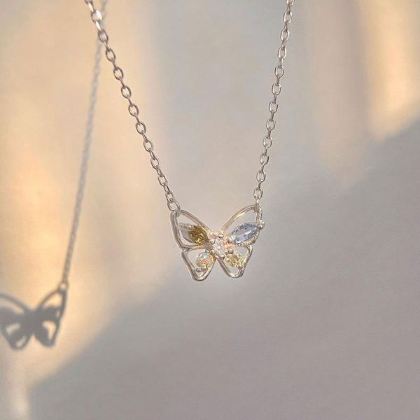 925純銀 幻彩鋯石蝴蝶鎖骨鏈 