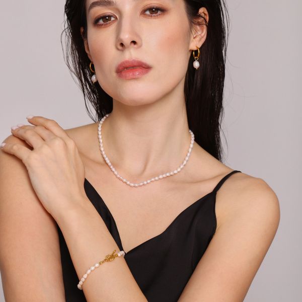 一字扣天然淡水珍珠手鏈 