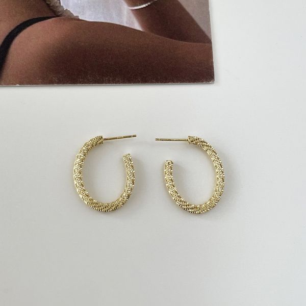 925銀針 橢圓C字碎銀耳環 