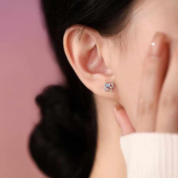 999足銀 微鑲彩鋯獨角獸耳環 