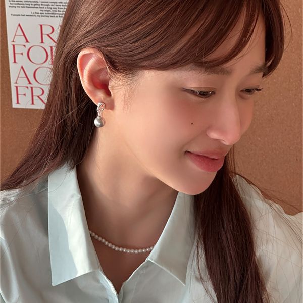 925銀針 灰珍珠繩結耳環 