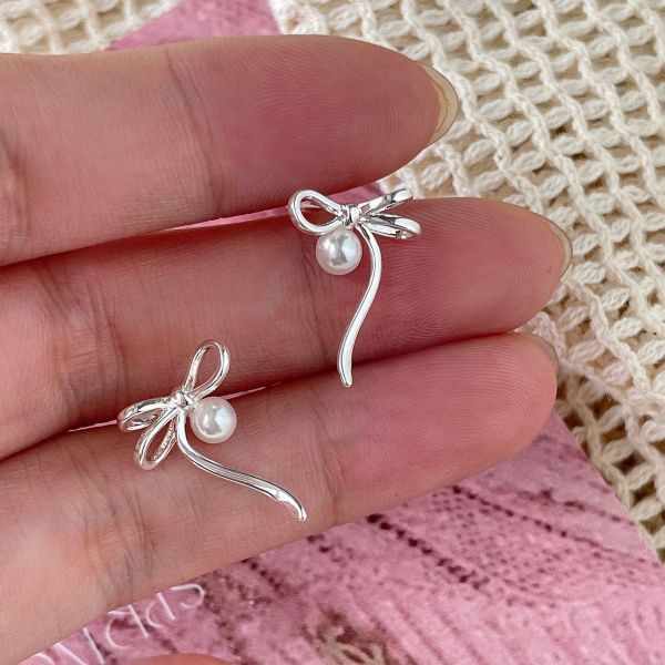 925銀針 緞帶線條珍珠造型耳環 