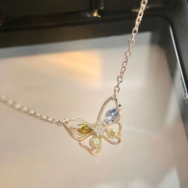 925純銀 幻彩鋯石蝴蝶鎖骨鏈 