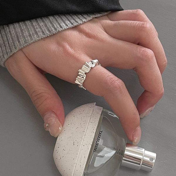 925純銀 不規則皺褶寬版戒指 