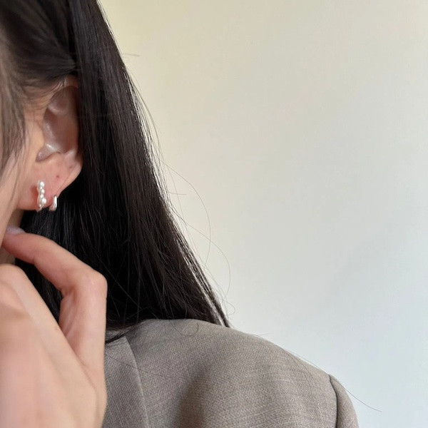 925純銀 雙層纏繞珍珠耳環 