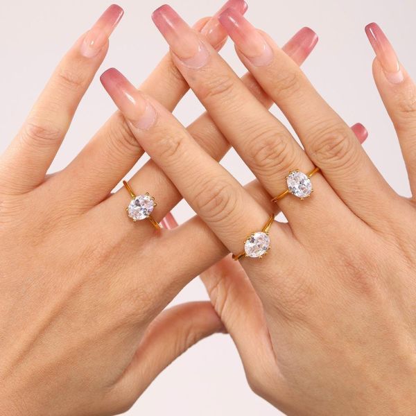 鈦鋼 金色輕奢橢圓鋯石戒指 