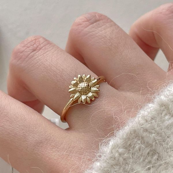 925純銀 立體鏤刻太陽花戒指 