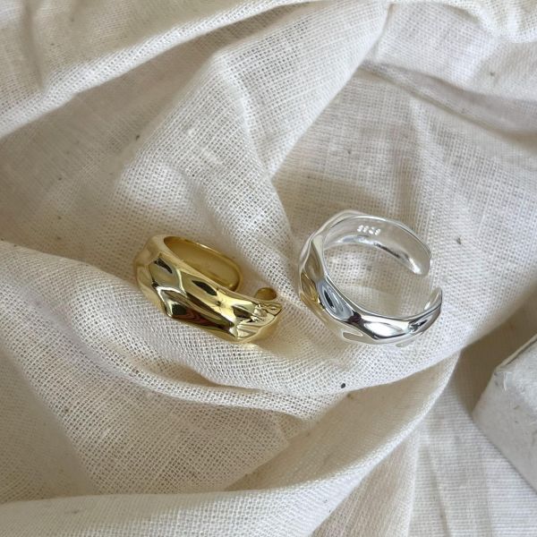 925純銀 寬版不規則波紋戒指 