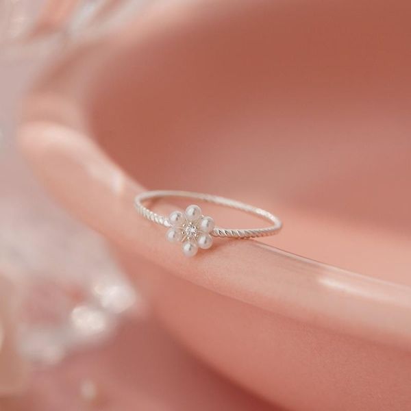 925純銀 珍珠微鑲鋯石小花戒指 