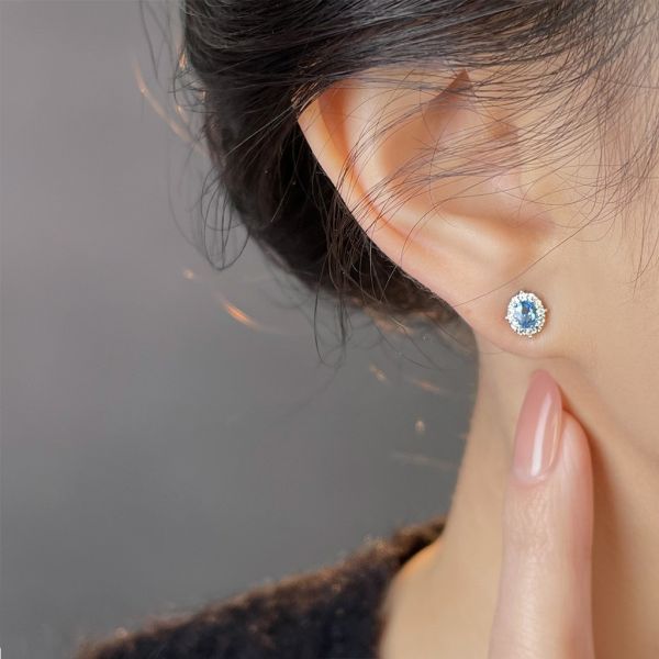 925銀針 微鑲水藍鋯石耳環 