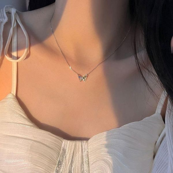 925純銀 幻彩鋯石蝴蝶鎖骨鏈 