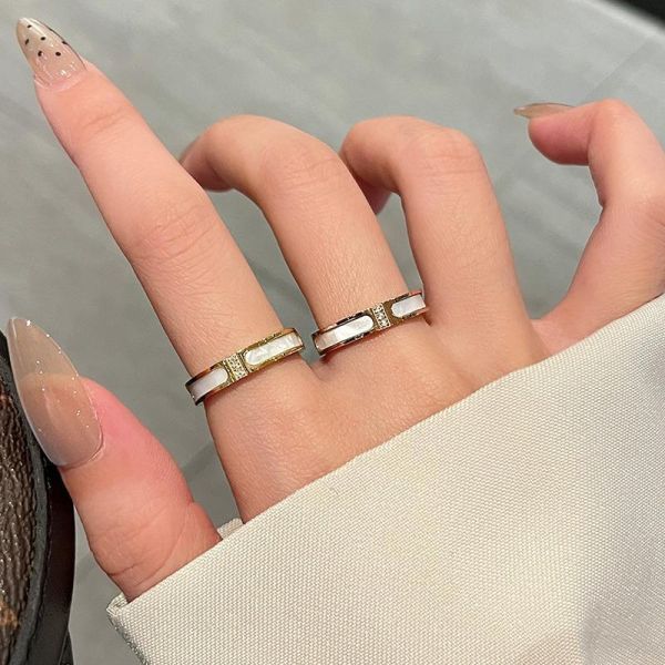 鈦鋼 玫瑰金貝殼光澤戒指 