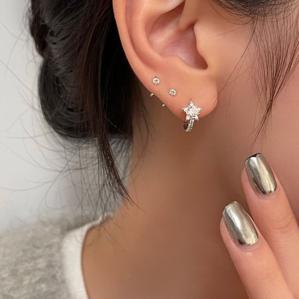 925銀針 星形微鑲鋯石耳扣 