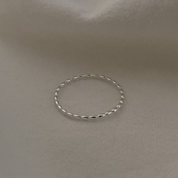 925純銀 極細橄欖珠閉口戒指 