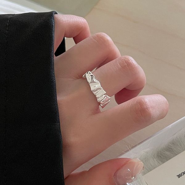 925純銀 不規則皺褶寬版戒指 