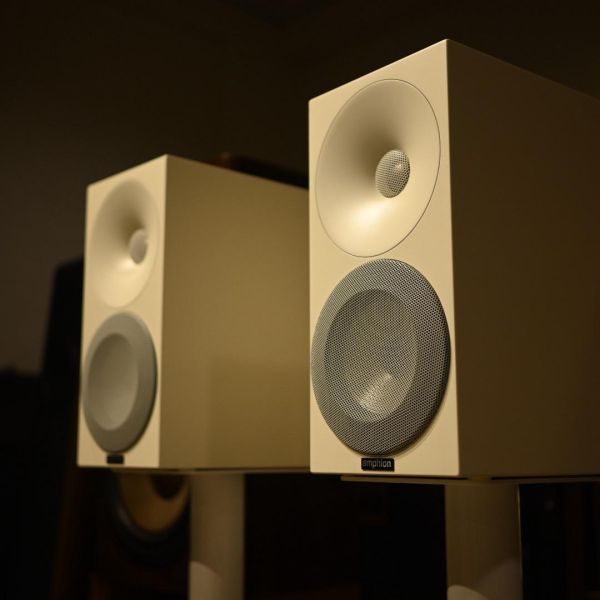 Amphion Argon 1 被動式兩音路喇叭（消光白） 