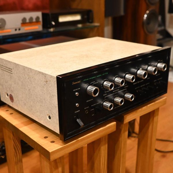 日本山水Sansui AU-777D 經典綜合擴大機 