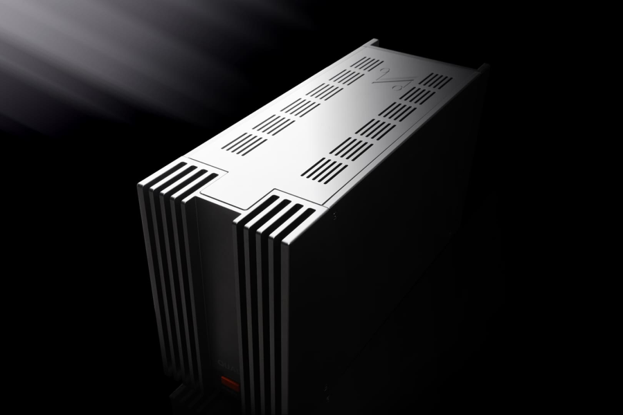 QUAD 303 後級擴大機 