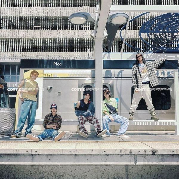 CORTIS - COLOUR OUTSIDE THE LINES 彩膠1LP CORTIS COLOUR OUTSIDE THE LINES 黑膠, COLOUR OUTSIDE THE LINES 黑膠, CORTIS 黑膠, COLOUR OUTSIDE THE LINES LP, CORTIS LP, CORTIS 彩膠, 電子 Indie 黑膠