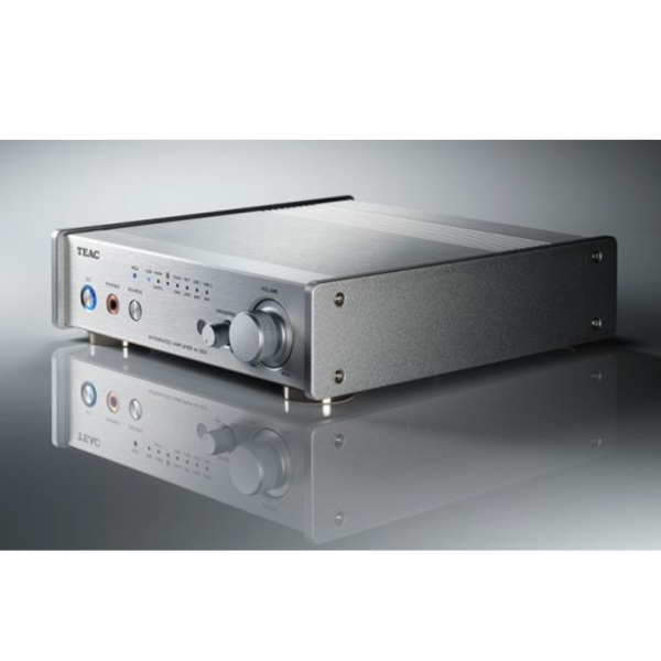 燭光嚴選 | 義大利 Chario 書架喇叭 × TEAC 黑膠系統套裝 