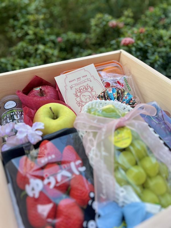 《新年禮盒》蛇馬龍舞 