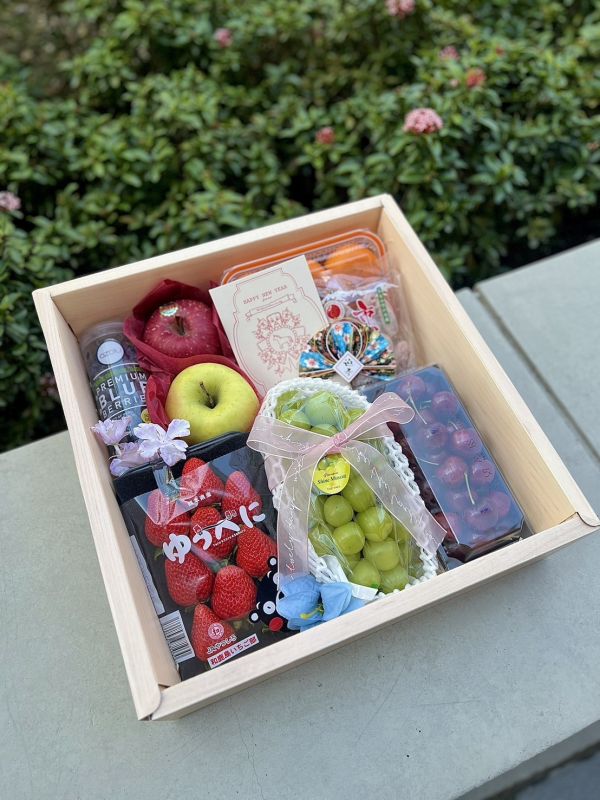 《新年禮盒》蛇馬龍舞 