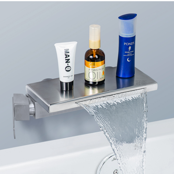 LD-2353F-ST 不銹鋼浴缸龍頭 LILAIDEN LD-2353FST 不鏽鋼浴缸龍頭 不銹鋼亮面浴缸龍頭 浴缸龍頭 洗澡龍頭 瀑布龍頭 大流量龍頭 不銹鋼龍頭 龍頭