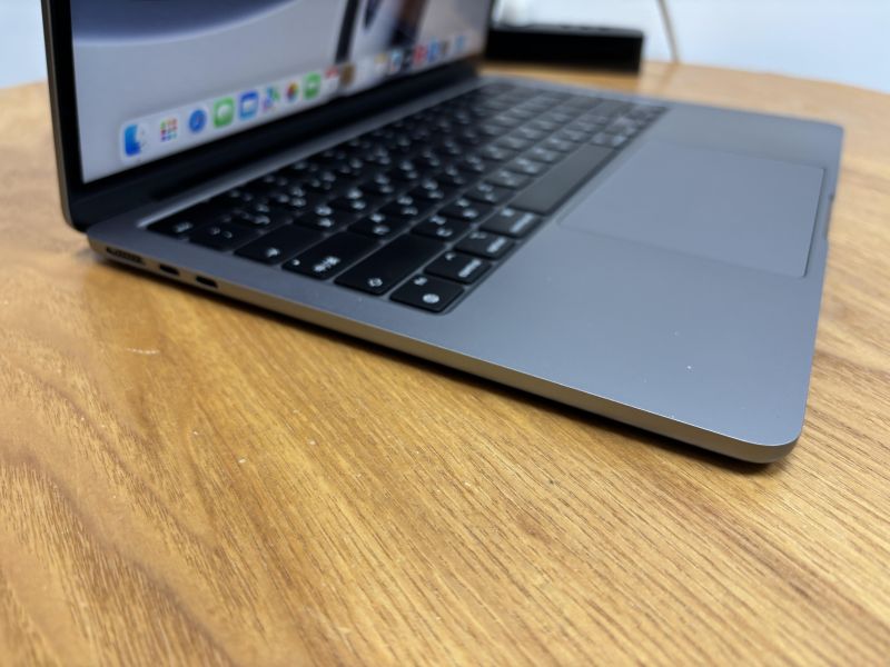 客製款 MacBook Air 13吋 M3 / 16G / 256G / 太空灰 / 電池93% Mac,MacBook Apple,MacBook Air, MacBook, Macbook pro, iMac,Mac mini,Macbook pro m1,Macbook Pro m2,Macbook m3,Macbook air m1,Macbook Air m2,Macbook air m3