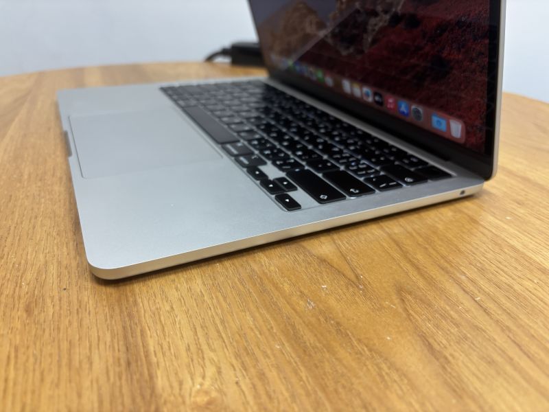 客製款 MacBook Air 13吋 M3 / 16G / 256G / 銀 Mac,MacBook Apple,MacBook Air, MacBook, Macbook pro, iMac,Mac mini,Macbook pro m1,Macbook Pro m2,Macbook m3,Macbook air m1,Macbook Air m2,Macbook air m3