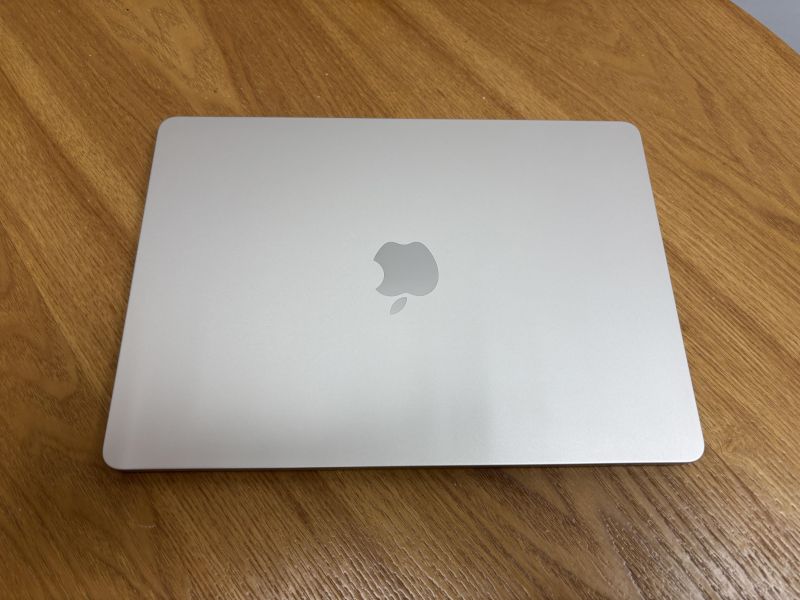 MacBook Air 13吋 M4 / 16G / 256G / 星光 / 電池95% Mac,MacBook Apple,MacBook Air, MacBook, Macbook pro, iMac,Mac mini,Macbook pro m1,Macbook Pro m2,Macbook m3,Macbook air m1,Macbook Air m2,Macbook air m3