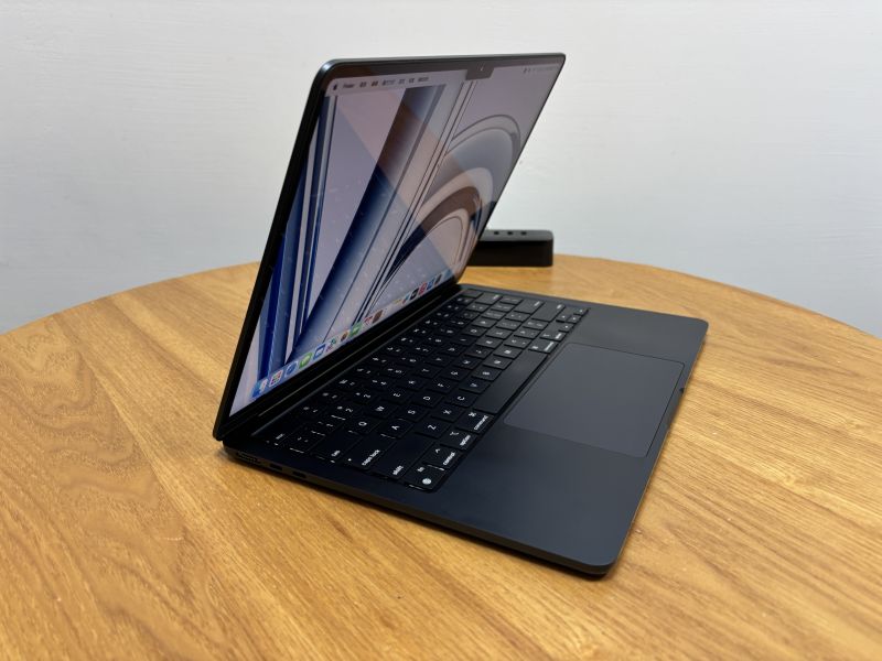 MacBook Air 13吋 M3 / 16G / 512G / 美式鍵盤 / 午夜 Mac,MacBook Apple,MacBook Air, MacBook, Macbook pro, iMac,Mac mini,Macbook pro m1,Macbook Pro m2,Macbook m3,Macbook air m1,Macbook Air m2,Macbook air m3