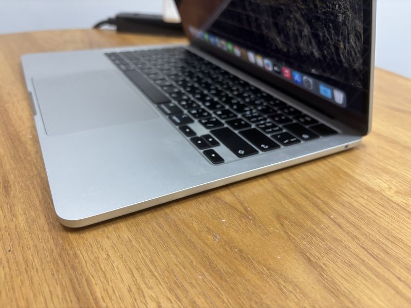 客製款 MacBook Air 13吋 M3 / 16G / 256G / 銀 Mac,MacBook Apple,MacBook Air, MacBook, Macbook pro, iMac,Mac mini,Macbook pro m1,Macbook Pro m2,Macbook m3,Macbook air m1,Macbook Air m2,Macbook air m3