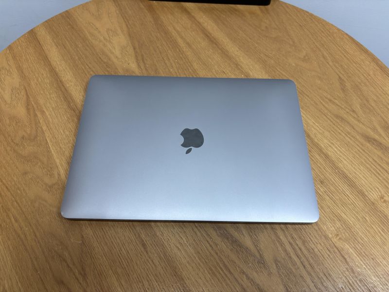 MacBook Pro M1 13吋 / 8G / 256G / 太空灰 Mac,MacBook Apple,MacBook Air, MacBook, Macbook pro, iMac,Mac mini,Macbook pro m1,Macbook Pro m2,Macbook m3,Macbook air m1,Macbook Air m2,Macbook air m3