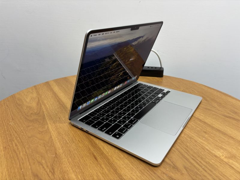 MacBook Air 13吋 M3 / 16G / 512G / 銀 Mac,MacBook Apple,MacBook Air, MacBook, Macbook pro, iMac,Mac mini,Macbook pro m1,Macbook Pro m2,Macbook m3,Macbook air m1,Macbook Air m2,Macbook air m3