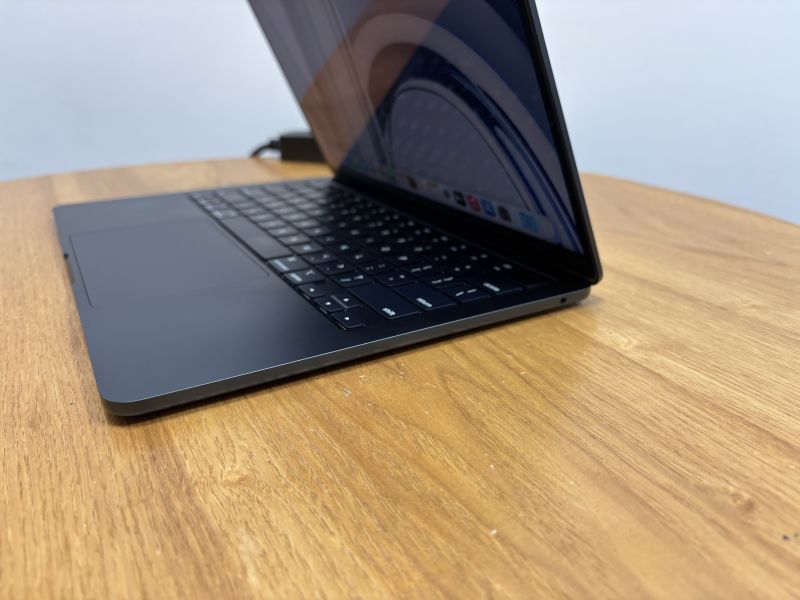 MacBook Air 13吋 M3 / 16G / 512G / 美式鍵盤 / 午夜 Mac,MacBook Apple,MacBook Air, MacBook, Macbook pro, iMac,Mac mini,Macbook pro m1,Macbook Pro m2,Macbook m3,Macbook air m1,Macbook Air m2,Macbook air m3