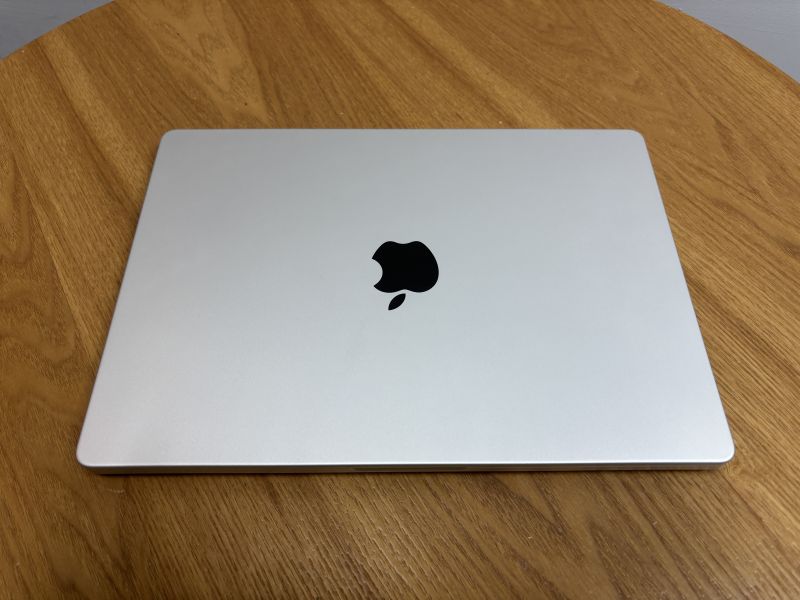 MacBook Pro 14吋 M3 Pro / 18G / 512G / 銀 / 電池100% Mac,MacBook Apple,MacBook Air, MacBook, Macbook pro, iMac,Mac mini,Macbook pro m1,Macbook Pro m2,Macbook m3,Macbook air m1,Macbook Air m2,Macbook air m3