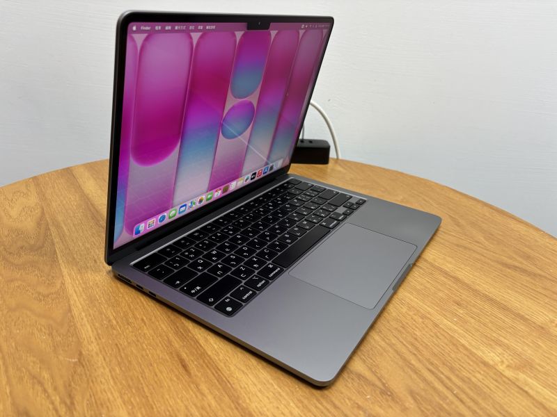 MacBook Air M3 13吋 / 16G / 256G / 太空灰 / 電池97% Mac,MacBook Apple,MacBook Air, MacBook, Macbook pro, iMac,Mac mini,Macbook pro m1,Macbook Pro m2,Macbook m3,Macbook air m1,Macbook Air m2,Macbook air m3