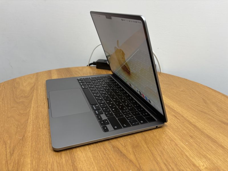 客製款MacBook Air 13吋 M3 / 16G / 256G / 太空灰 / 電池100% Mac,MacBook Apple,MacBook Air, MacBook, Macbook pro, iMac,Mac mini,Macbook pro m1,Macbook Pro m2,Macbook m3,Macbook air m1,Macbook Air m2,Macbook air m3