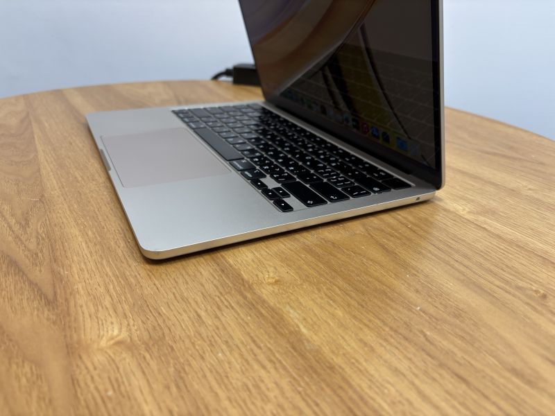 MacBook Air 13吋 M2 / 8G / 256G / 星光 Mac,MacBook Apple,MacBook Air, MacBook, Macbook pro, iMac,Mac mini,Macbook pro m1,Macbook Pro m2,Macbook m3,Macbook air m1,Macbook Air m2,Macbook air m3