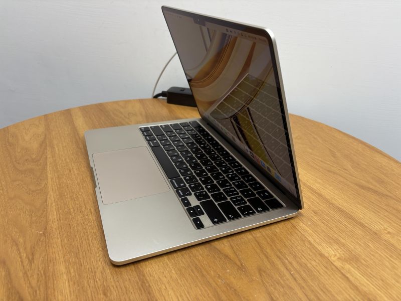 MacBook Air 13吋 M4 / 16G / 256G / 星光 / 電池95% Mac,MacBook Apple,MacBook Air, MacBook, Macbook pro, iMac,Mac mini,Macbook pro m1,Macbook Pro m2,Macbook m3,Macbook air m1,Macbook Air m2,Macbook air m3