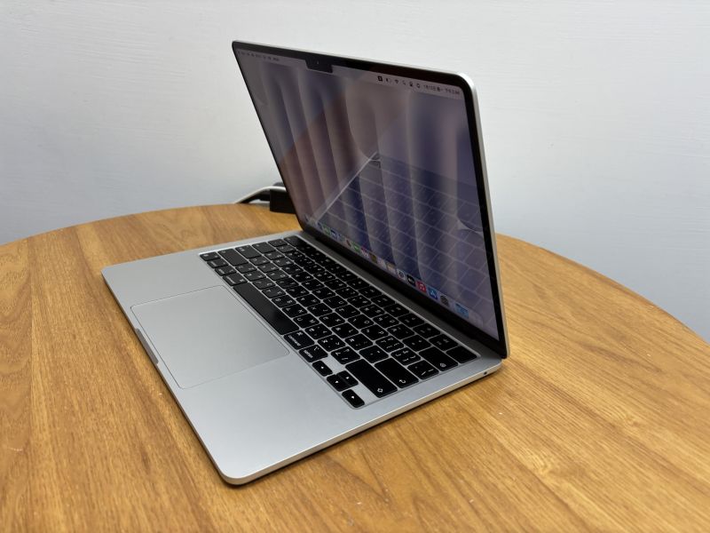 MacBook Air M3 13吋 / 16G / 256G / 銀 Mac,MacBook Apple,MacBook Air, MacBook, Macbook pro, iMac,Mac mini,Macbook pro m1,Macbook Pro m2,Macbook m3,Macbook air m1,Macbook Air m2,Macbook air m3