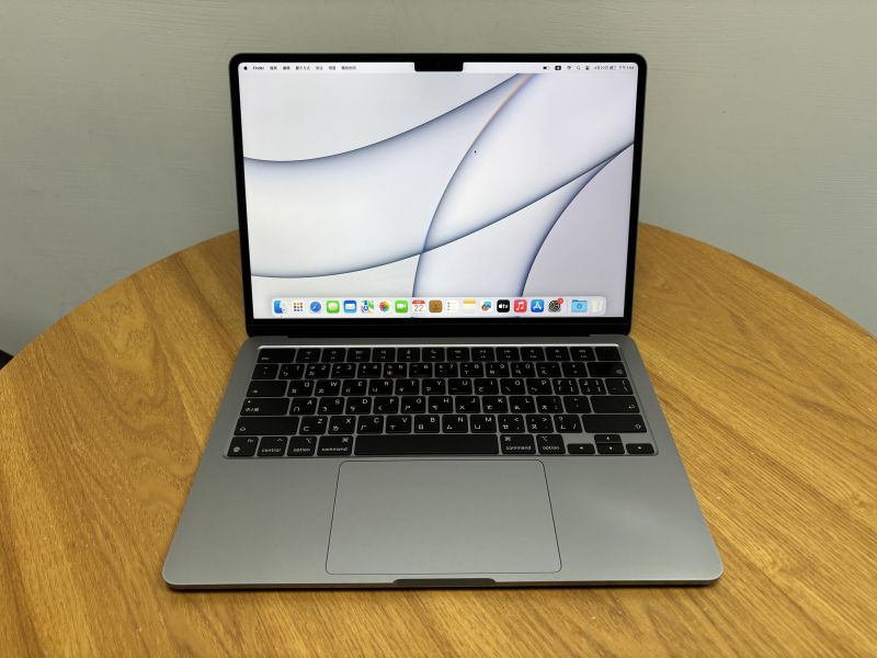 客製款 MacBook Air 13吋 M3 / 16G / 256G / 太空灰 / 電池96% Mac,MacBook Apple,MacBook Air, MacBook, Macbook pro, iMac,Mac mini,Macbook pro m1,Macbook Pro m2,Macbook m3,Macbook air m1,Macbook Air m2,Macbook air m3