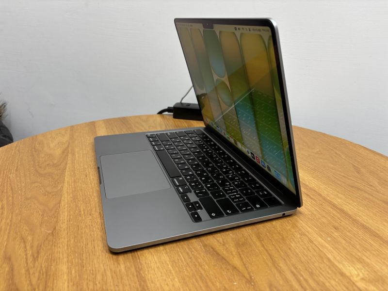 MacBook Air M3 13吋 / 16G / 256G / 太空灰 / 電池100% Mac,MacBook Apple,MacBook Air, MacBook, Macbook pro, iMac,Mac mini,Macbook pro m1,Macbook Pro m2,Macbook m3,Macbook air m1,Macbook Air m2,Macbook air m3