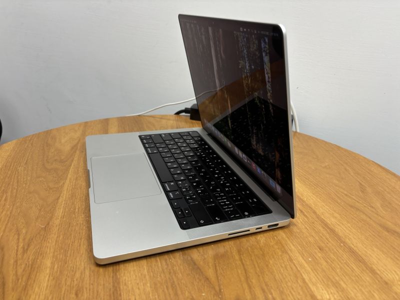 MacBook Pro 14吋 M3 Pro / 18G / 512G / 銀 / 電池96% Mac,MacBook Apple,MacBook Air, MacBook, Macbook pro, iMac,Mac mini,Macbook pro m1,Macbook Pro m2,Macbook m3,Macbook air m1,Macbook Air m2,Macbook air m3