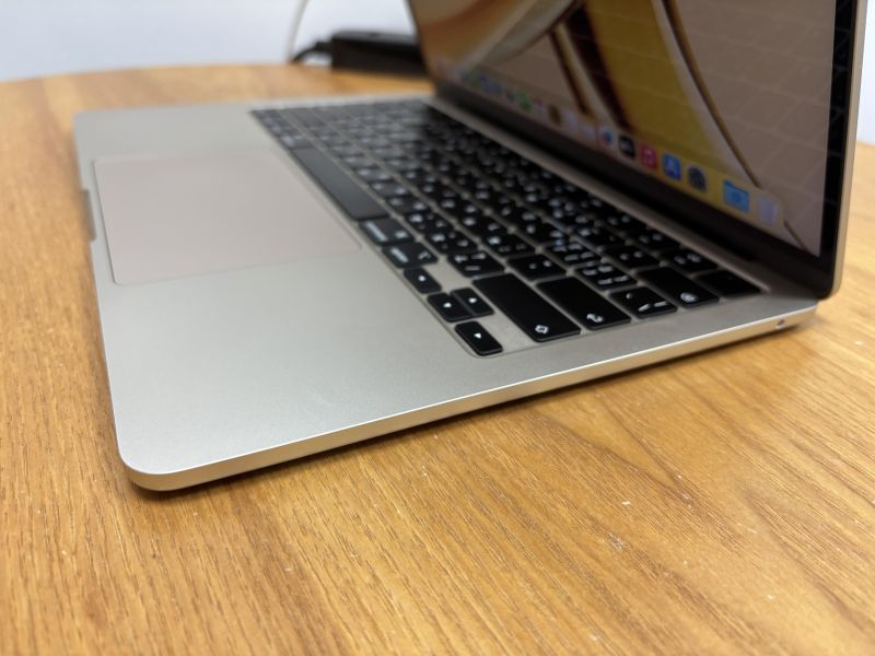 MacBook Air 13吋 M4 / 16G / 256G / 星光 / 電池95% Mac,MacBook Apple,MacBook Air, MacBook, Macbook pro, iMac,Mac mini,Macbook pro m1,Macbook Pro m2,Macbook m3,Macbook air m1,Macbook Air m2,Macbook air m3