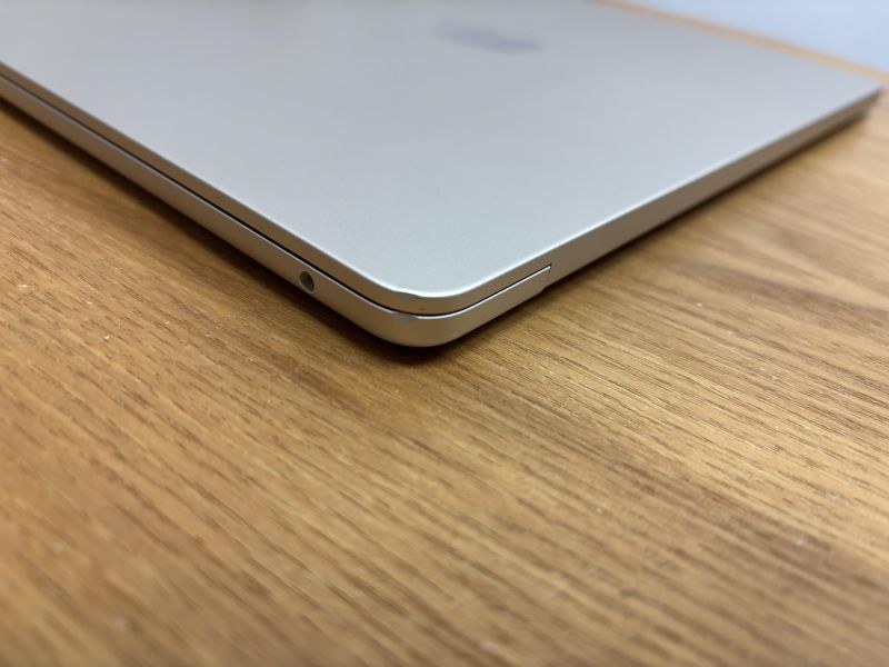 MacBook Air 13吋 M4 / 16G / 256G / 星光 / 電池100% Mac,MacBook Apple,MacBook Air, MacBook, Macbook pro, iMac,Mac mini,Macbook pro m1,Macbook Pro m2,Macbook m3,Macbook air m1,Macbook Air m2,Macbook air m3