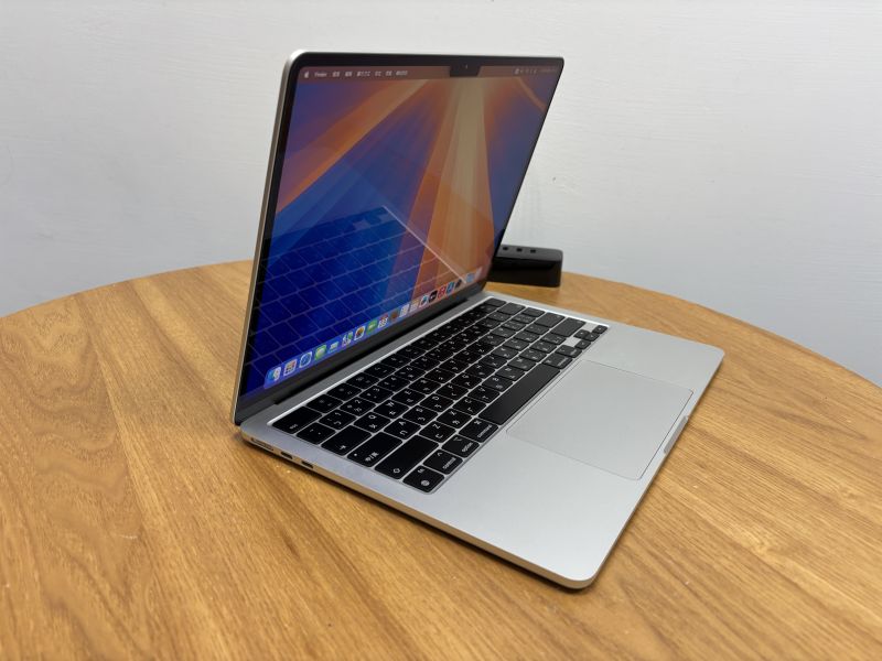 客製款 MacBook Air 13吋 M3 / 16G / 256G / 銀 Mac,MacBook Apple,MacBook Air, MacBook, Macbook pro, iMac,Mac mini,Macbook pro m1,Macbook Pro m2,Macbook m3,Macbook air m1,Macbook Air m2,Macbook air m3